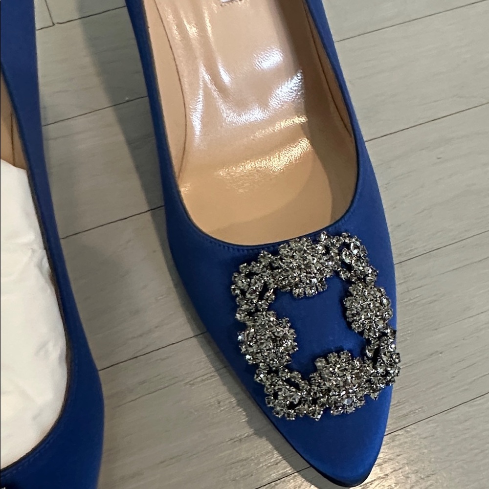 BNIB MANOLO BLANHIK HANGISI BLUE - Picture 6 of 8